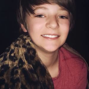 Meet your Posher, Renee